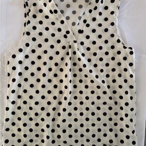 Polka Dot V-Neck Sleeveless Top - Black on White Women’s size Large
